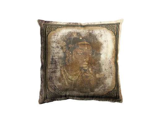 Mystical muse cushion