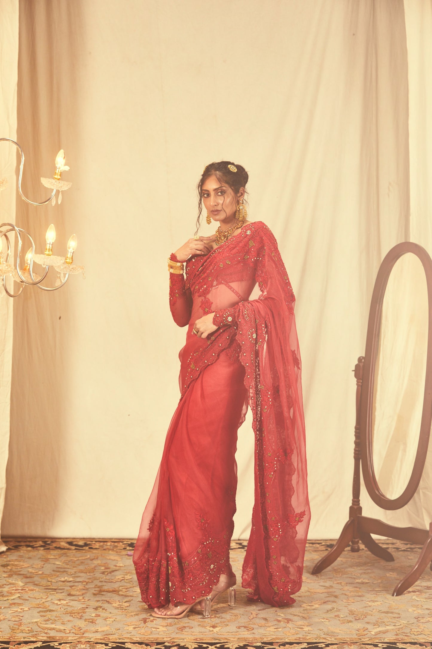 AHELI SARI RED