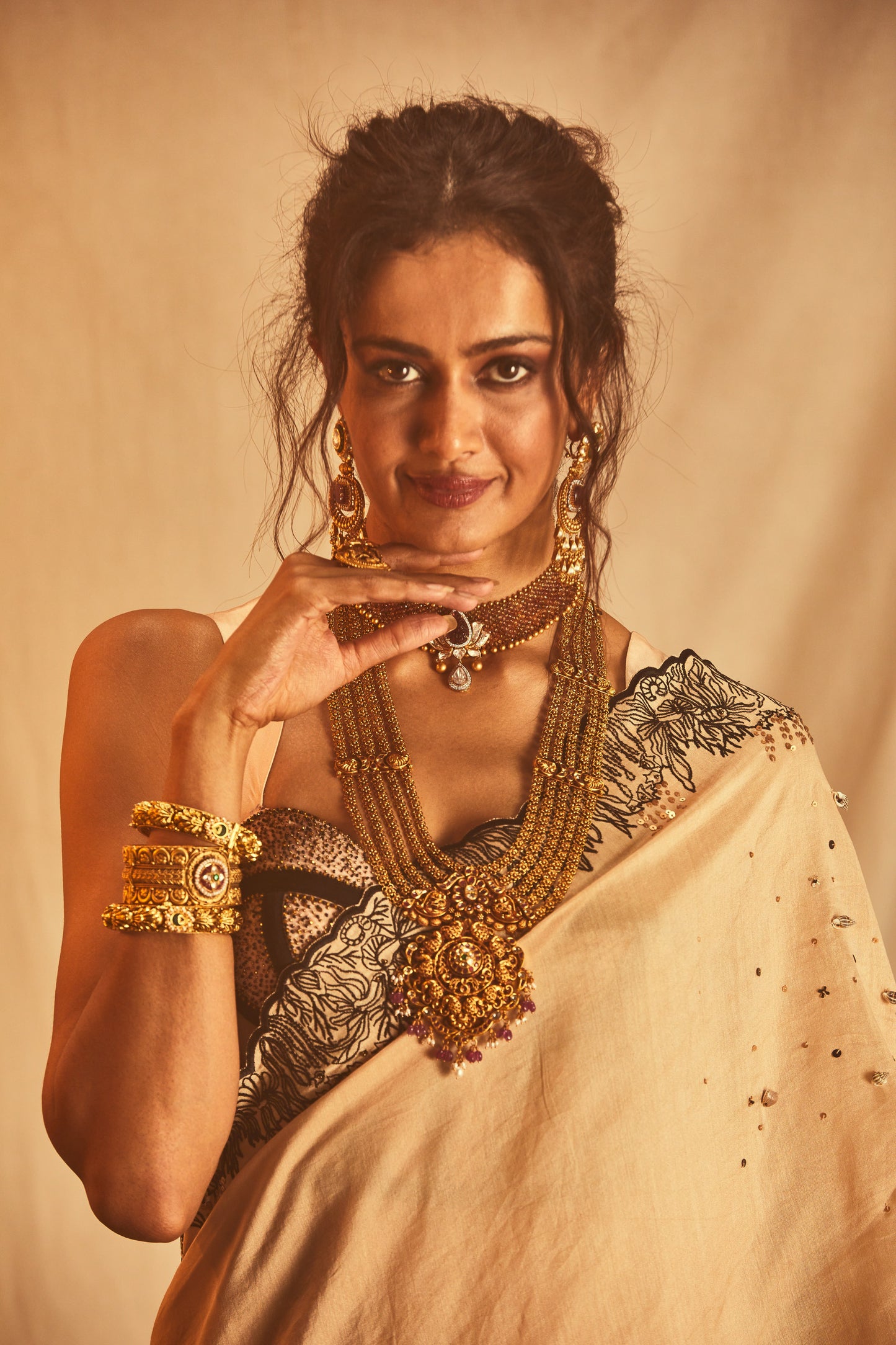 SAANJHA SARI BEIGE